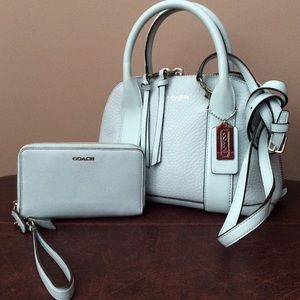 Reserved Listing for Coach Wallet